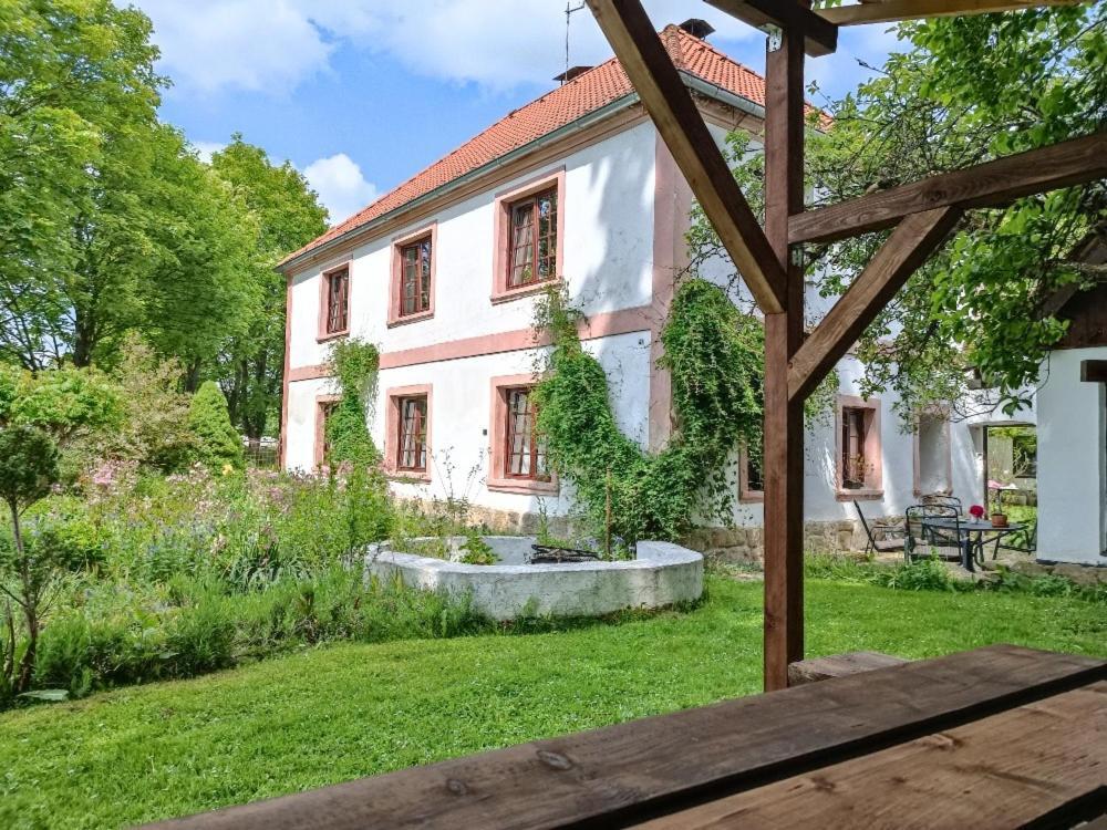 Ubytovani Pod Jilmem Zumberk Exterior foto