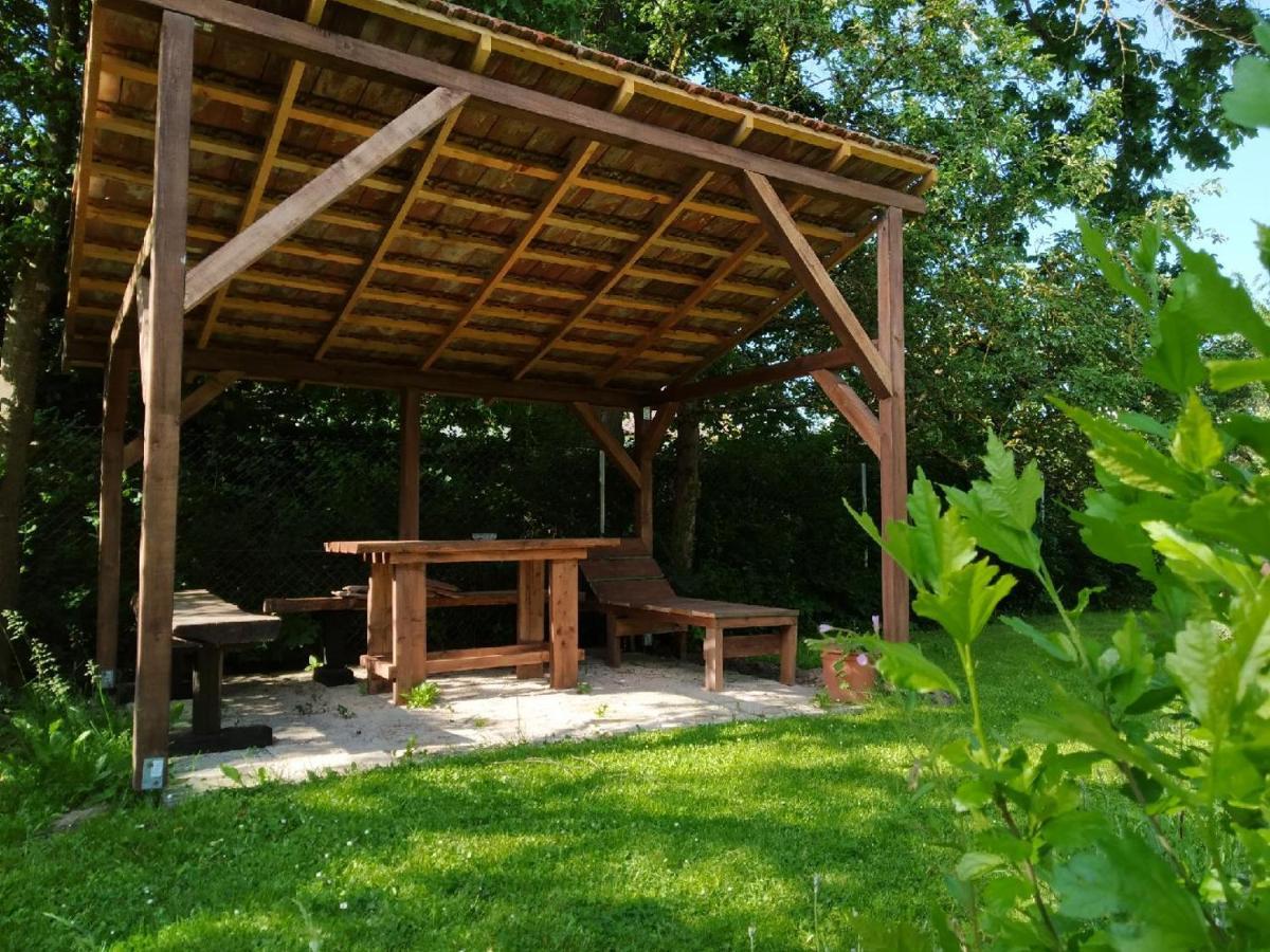 Ubytovani Pod Jilmem Zumberk Exterior foto